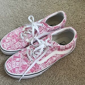 BRAND NEW women’s VANS
